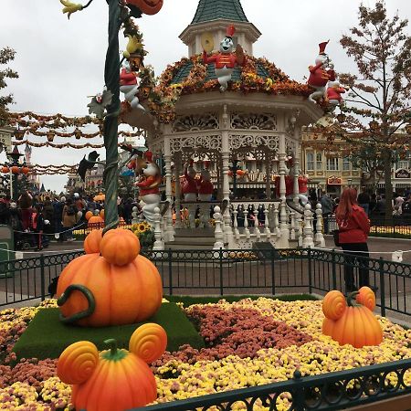 F&B'S Garden 10 Min Disneyland Paris Montry 外观 照片