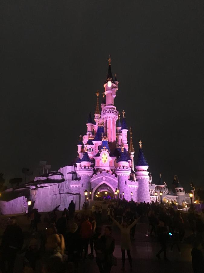 F&B'S Garden 10 Min Disneyland Paris Montry 外观 照片